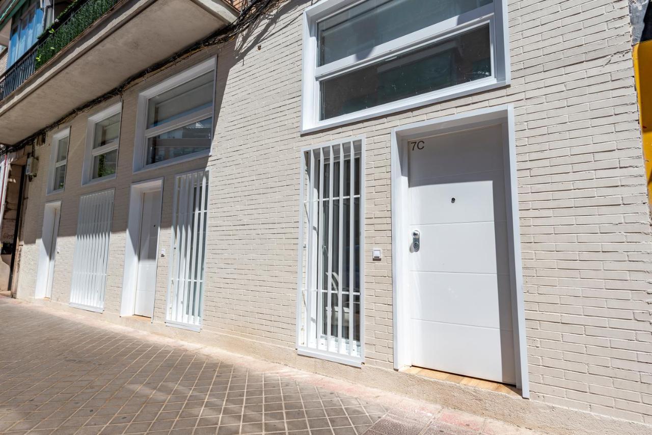 Apartment 1 Min Metro A Pie, 4km De Sol, Centro De C *